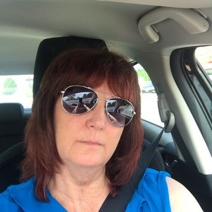 Meet your Posher, Cheryl